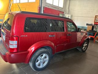 👉 Dodge Nitro 2.8 CRD 177CV 4x4 – Año 2010