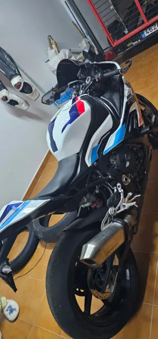 BMW S1000 RR Sportbike