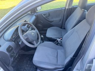 Opel Corsa automatico 101.000