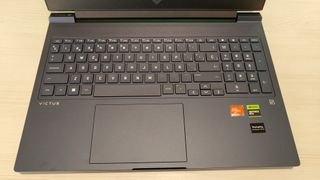 Portatil HP Victus  16.1" 7 7840HS RTXTM 4050