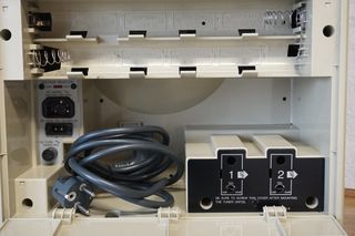 Amplificador Portátil Cassette TOA WA-620C