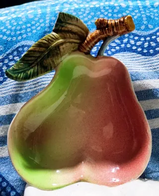 Piadina in Ceramica Vintage a Forma di Pera