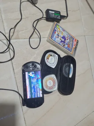 PSP Sony Negra + Sonic Rivals 2