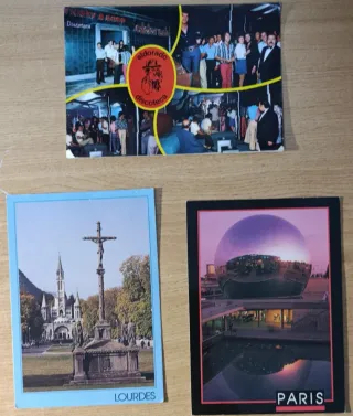 30 postales de diferentes lugares