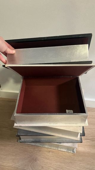 Sgabello vintage in legno beige/nero