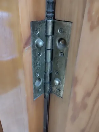 Puerta de entrada vivienda madera 2'10alt-0'80anch