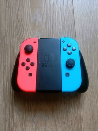Nintendo Switch Azul y Rojo