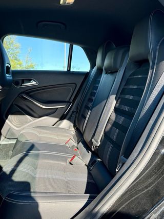 Mercedes-Benz CLA 200D shooting brake