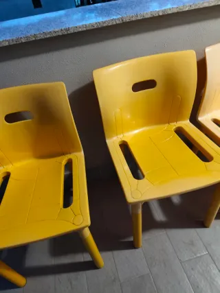 Sei sedie Kartell gialle