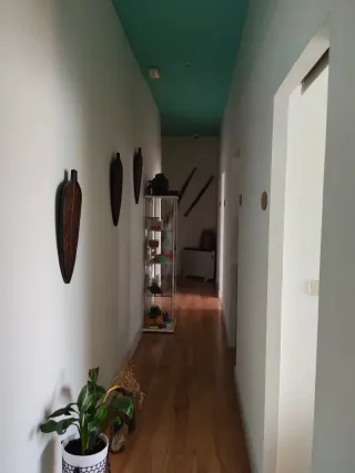 Centro de estética y quiromasaje haciendo esquina!
