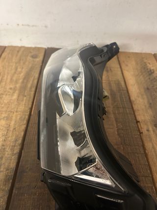 Faro Honda SH 125 2023