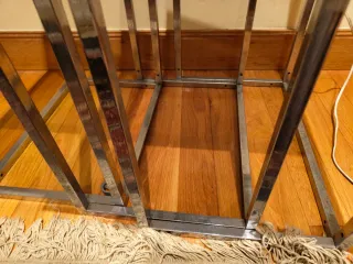 Tavoli nido in cristallo e metallo