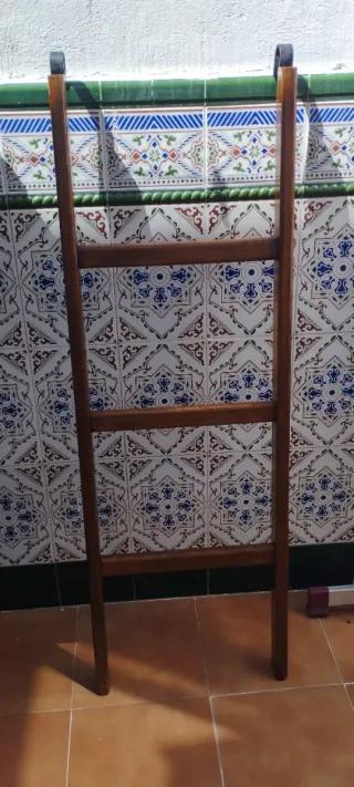 Escalera de madera multiusos