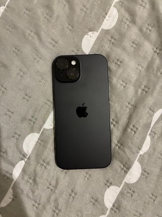 iPhone 15 128GB