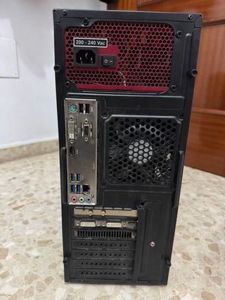 Torre PC Gaming DDR4 Negra