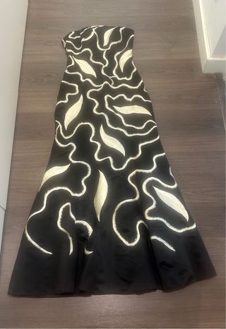 Vestido fiesta negro y chaqueta blanco Talla M