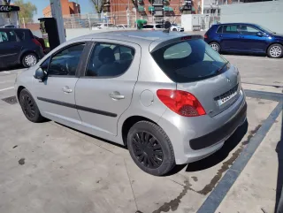 Peugeot 207 2007