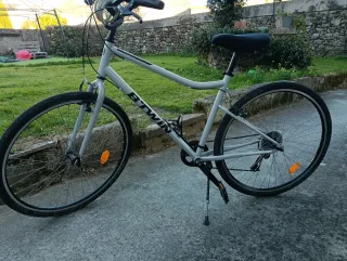 Bicicleta BTWIN Riverside Argento