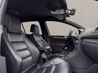 Volkswagen Golf VI GTI 2012