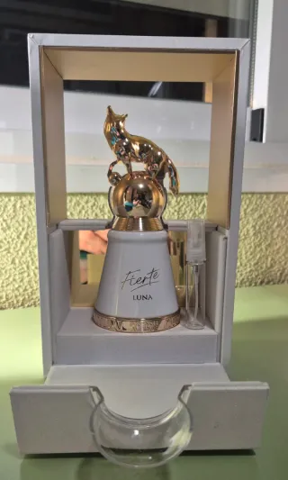 Fierte Luna French Avenue Perfume Dorado
