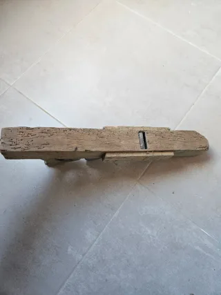 Cepillo carpintero manual madera antiguo
