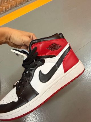 Sneakers Nike Air Jordan 1 Mid Taglia 38,5