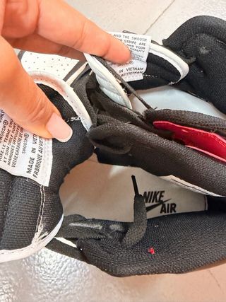 Sneakers Nike Air Jordan 1 Mid Taglia 38,5