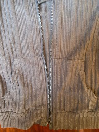 Chaqueta Shein gris con capucha