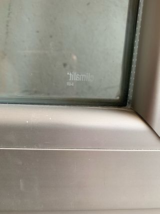 Ventana de Aluminio Doble Hoja