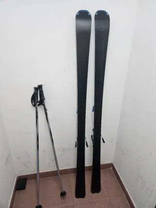 Sci Salomon con bastoncini