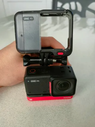 Insta360 One RS come nuova