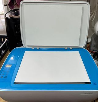 Impresora HP Azul y Blanca