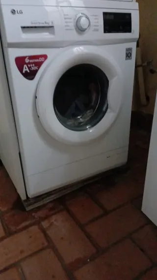 Lavadora LG 8kg Direct Drive