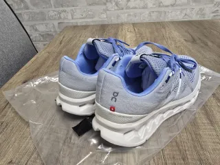 On Running Cloudsurfer Zapatillas Running Azul