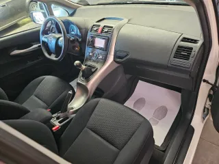 Abarth Toyota 1.4d4s diesel 90cv,10/2011,