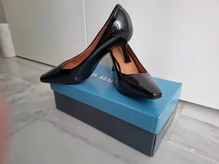 Zapatos de salón Maddison negros charol