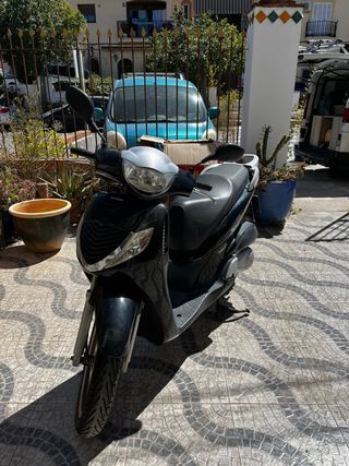 Honda SH 125i 2007 Scooter Negra/Plata