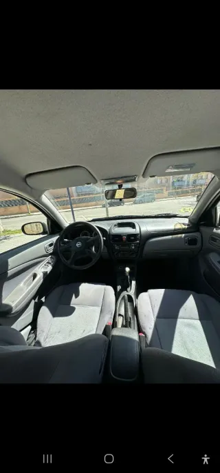 Nissan Almera 2003
