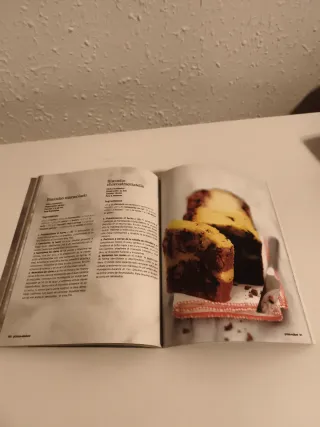 Libro cocina "Tartas y Bizcochos Caseros"