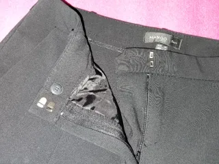 Pantalones negros de vestir. Mango. Talla S-36