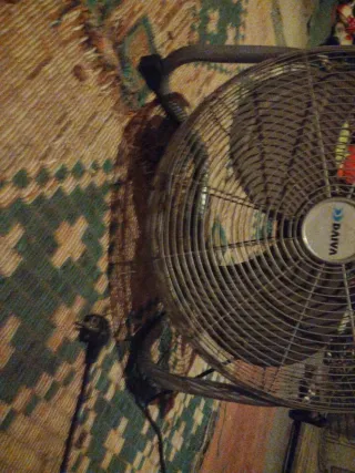 Ventilador Daiva metálico