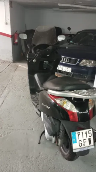 Taller de reparación de ciclomotores,motocicletas