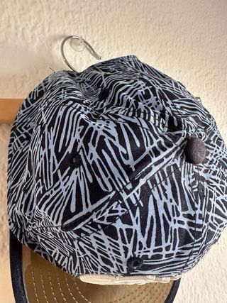 Berretto Nike con visiera trasparente