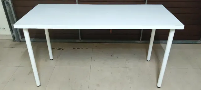 4 mesas blancas moderna