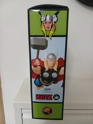 Thor Mafex Medicom Toy