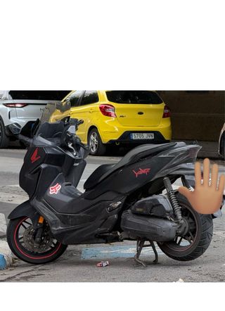 Honda Forza 125 Negra
