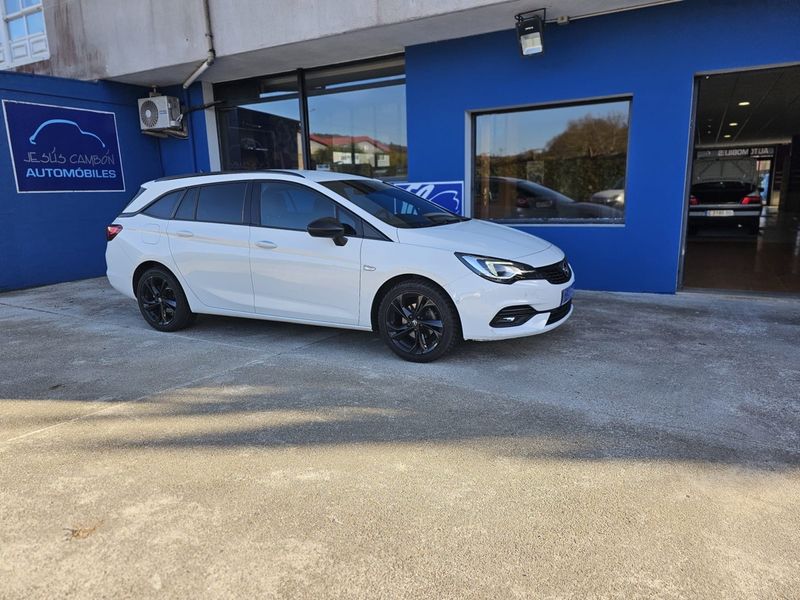 Opel Astra 2021