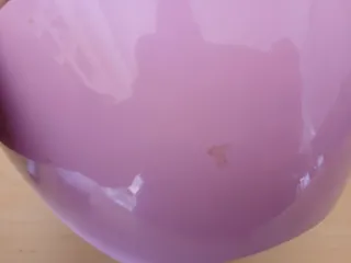 Tarro de porcelana y cuenco de cerámica