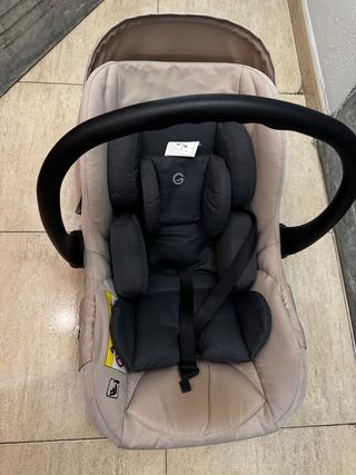 Passeggino per neonati 3 pezzi: ovetto, passeggino e gruppo 0