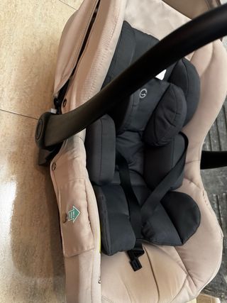 Passeggino per neonati 3 pezzi: ovetto, passeggino e gruppo 0